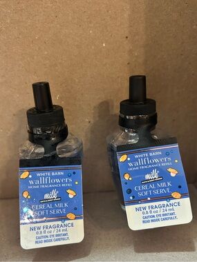 White Barn Wallflowers Cereal Milk Soft Serve Fragrance Refills - Blue & White